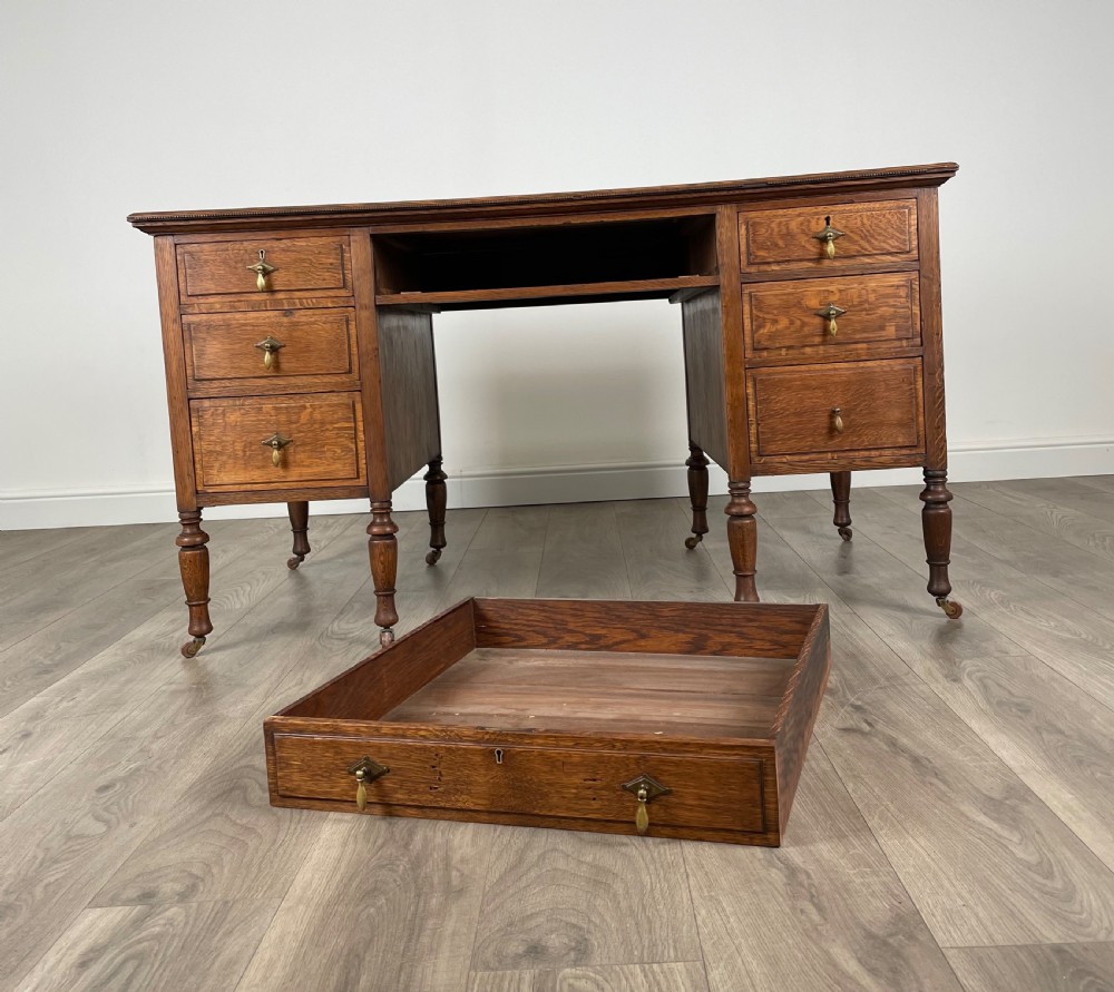 Antique 20th Century Jacobean Style Desk In Oak View II