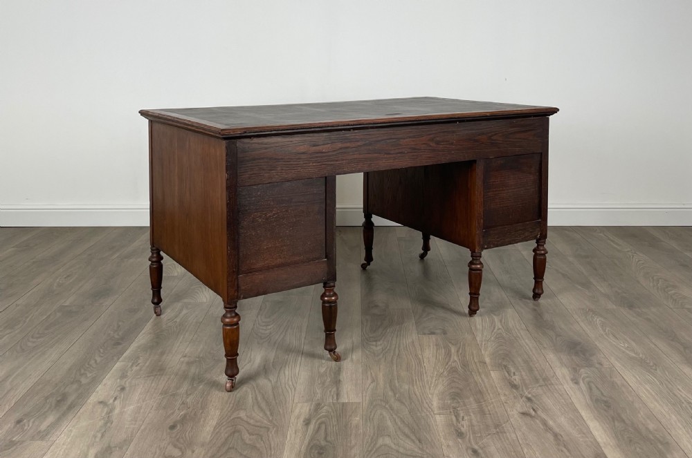 Antique 20th Century Jacobean Style Desk In Oak View VII