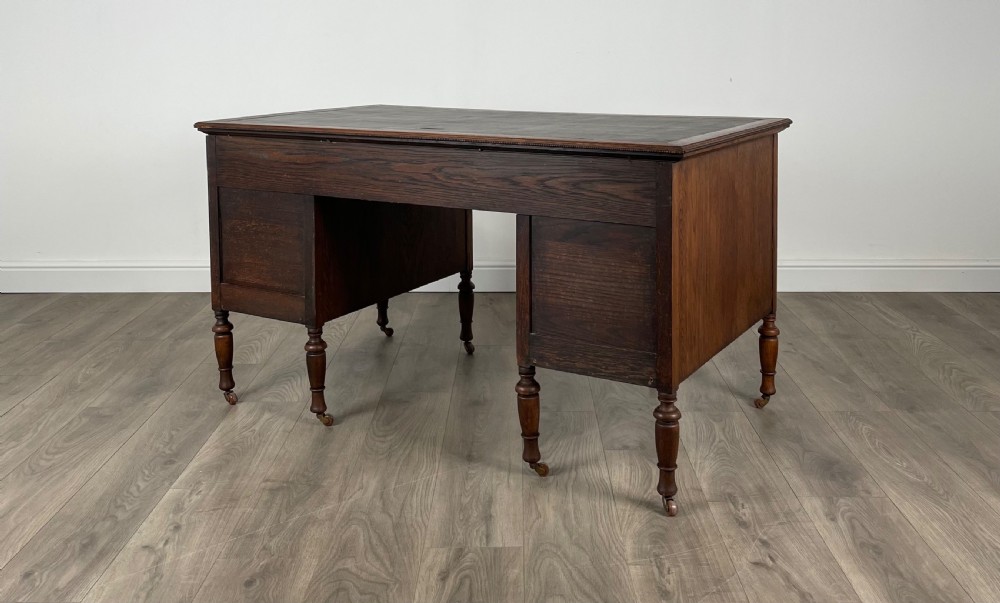 Antique 20th Century Jacobean Style Desk In Oak View IX