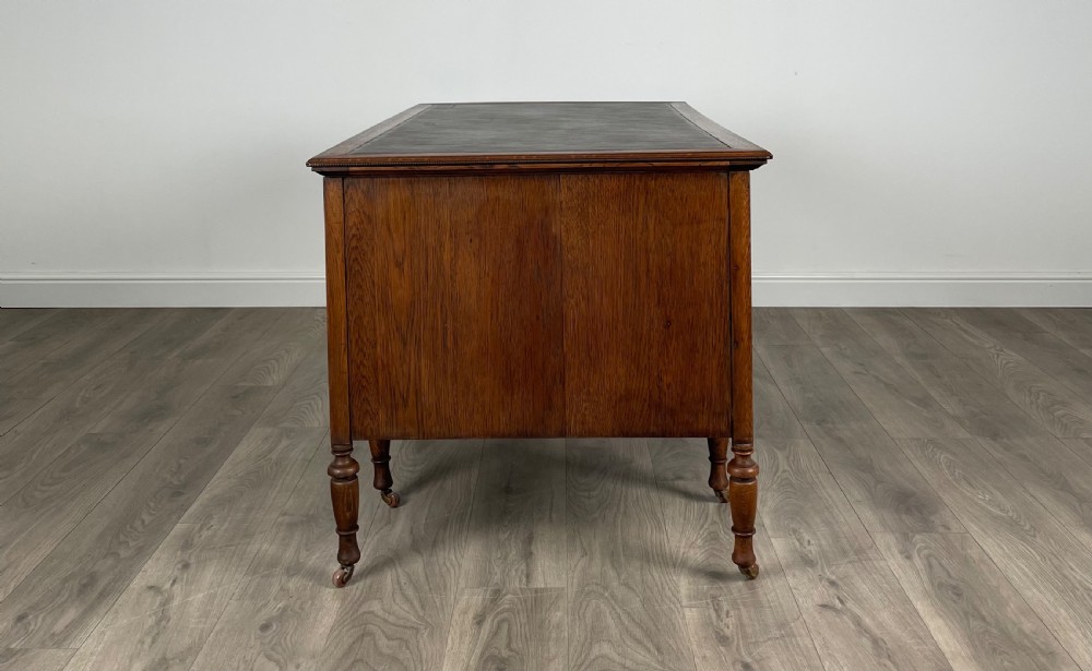 Antique 20th Century Jacobean Style Desk In Oak View X