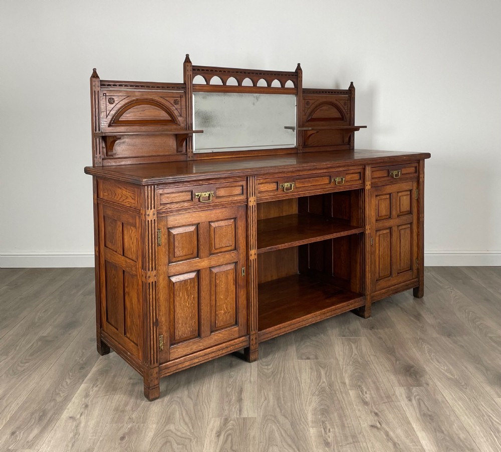 Antique 20th Century Sideboard In Oak View XI