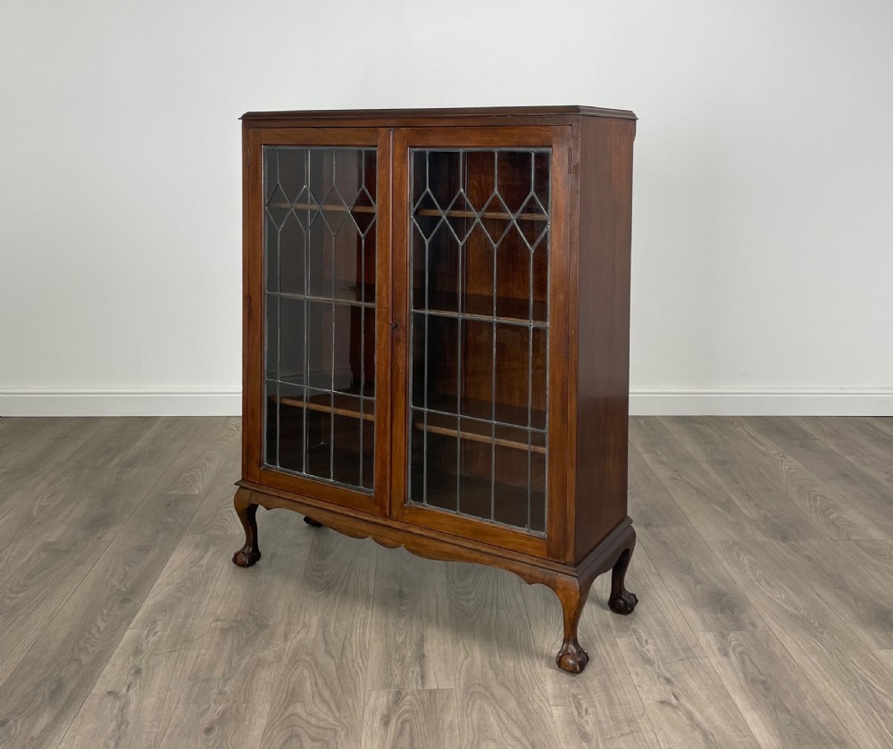 Antique 20th Century Display Cabinet In Mahogany View III
