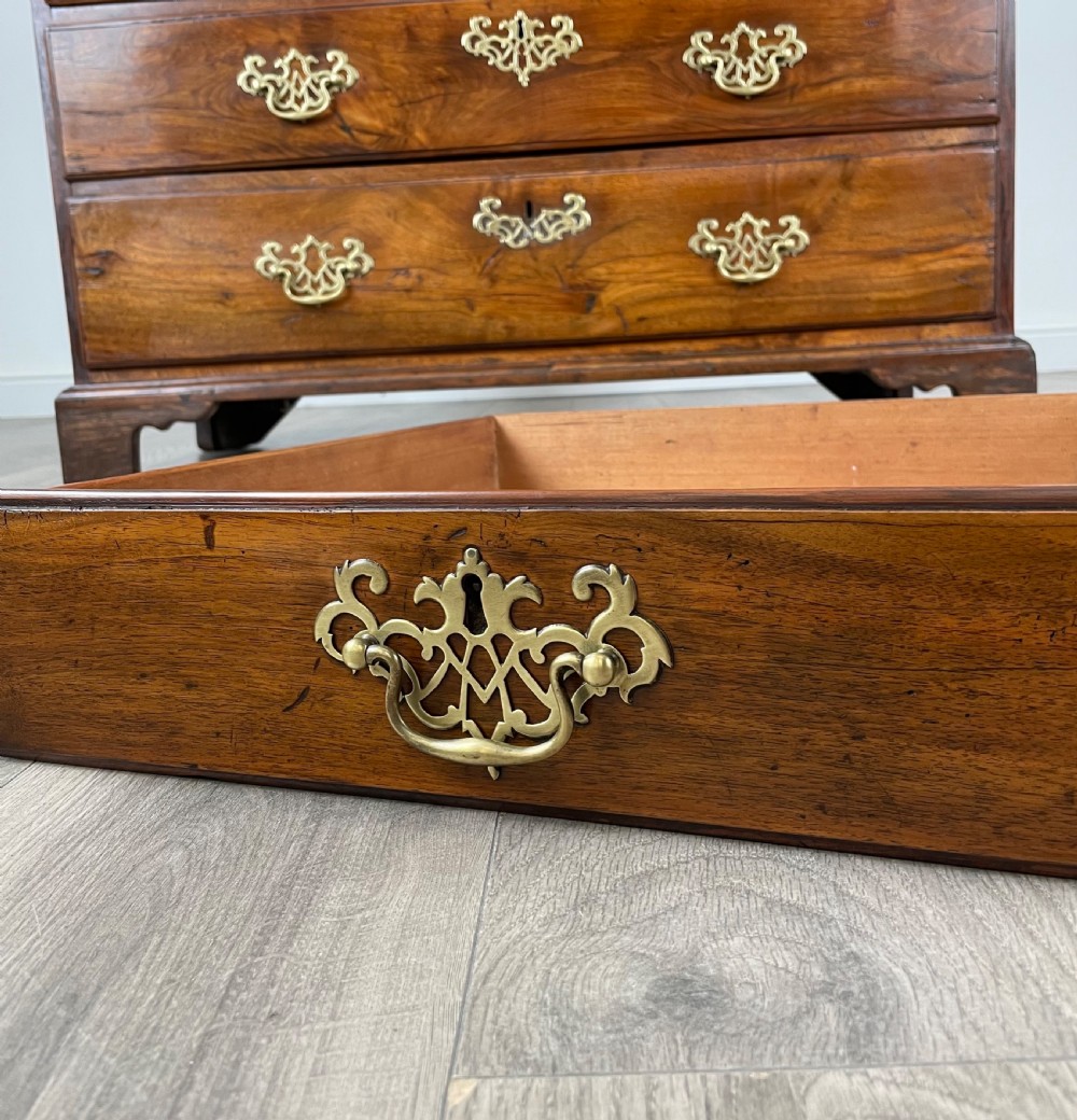 Antique 18th Century Bureau In Mahogany View XI