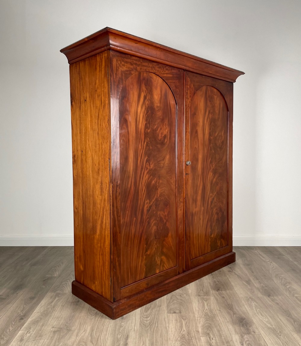 Antique 18th Century Wardrobe In Mahogany View IX