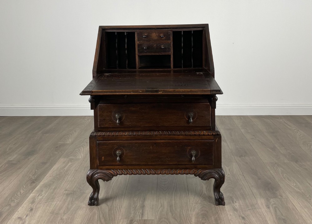 Antique 20th Century Bureau In Oak View III