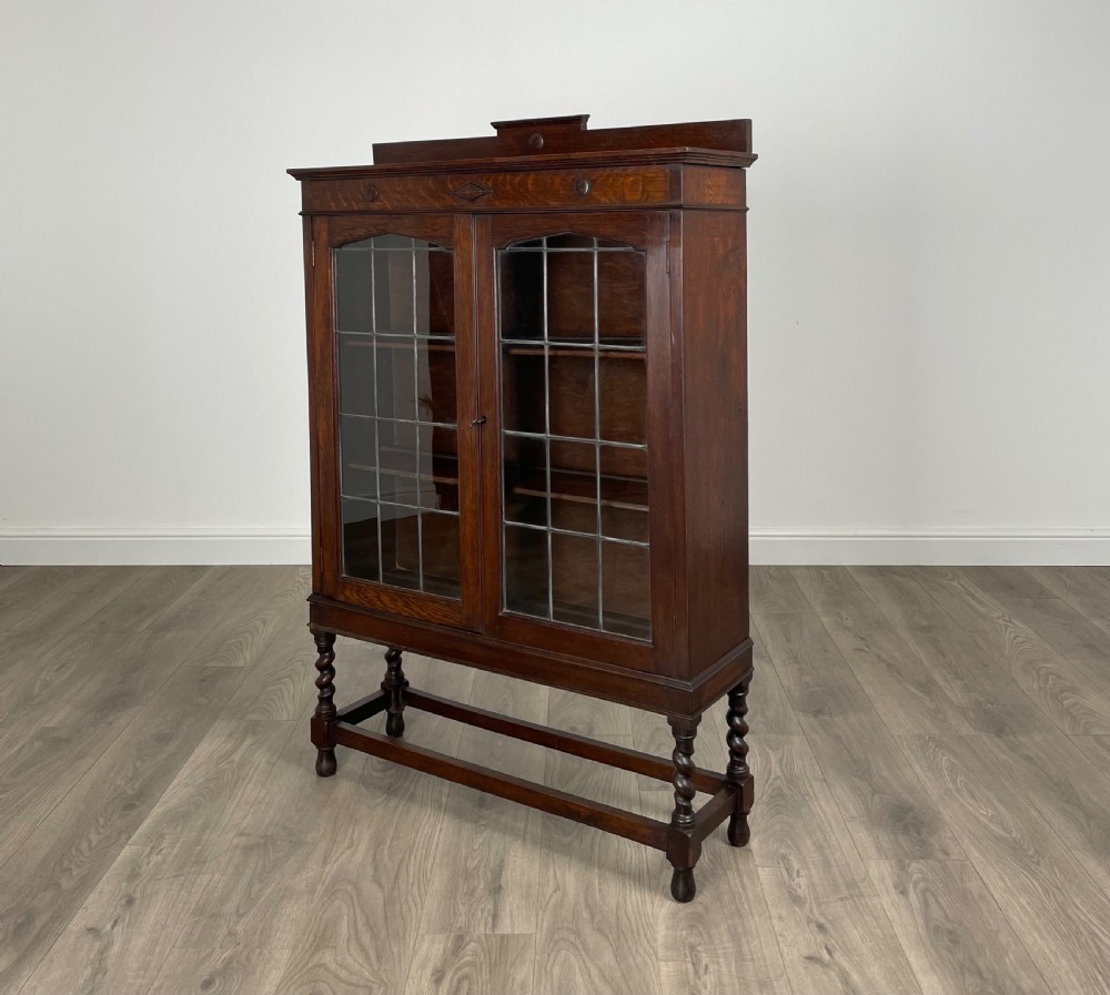 Antique 20th Century Display Cabinet In Oak View III
