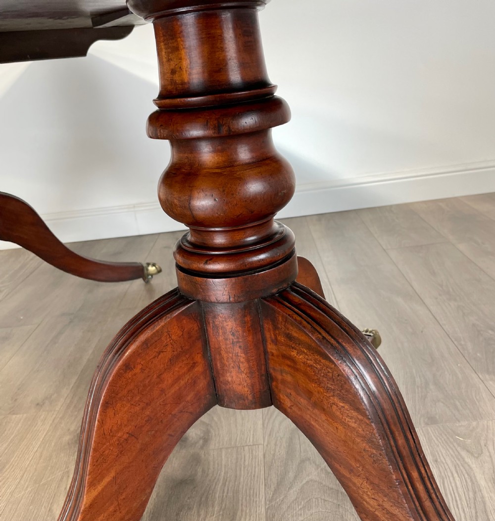 Antique Georgian Extending Dining Table In Mahogany View IV