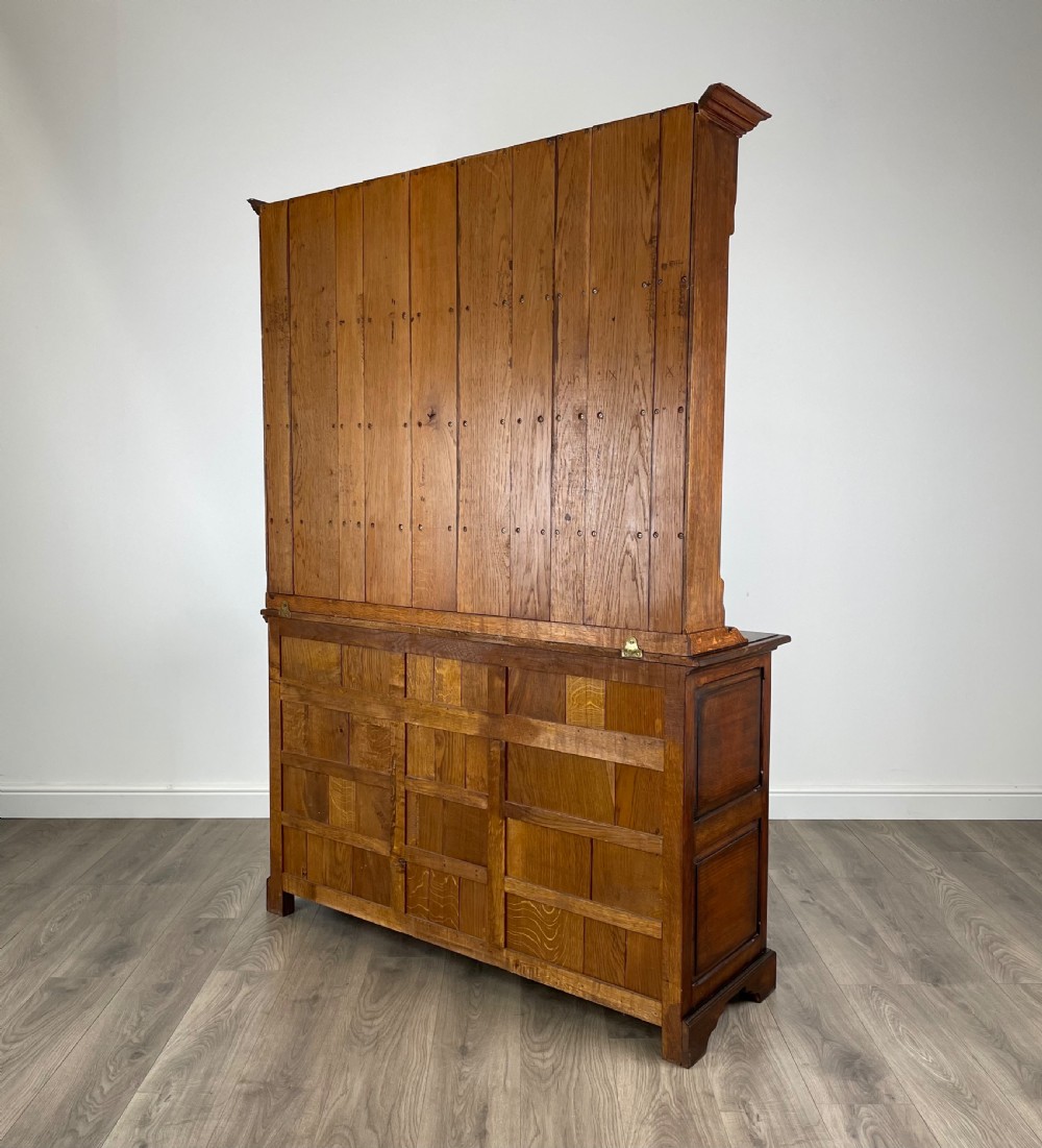 Antique 20th Century Dresser In Oak View VII