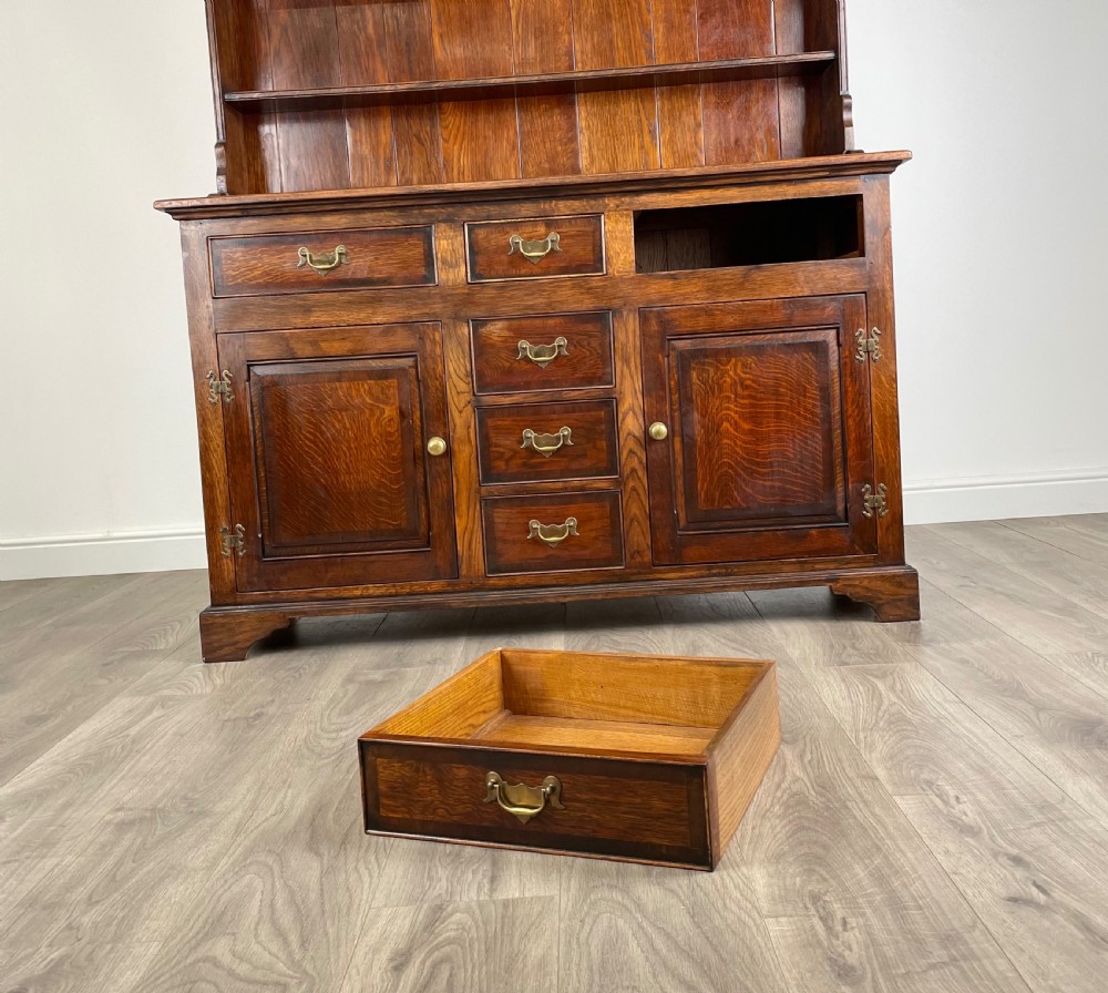 Antique 20th Century Dresser In Oak View XI