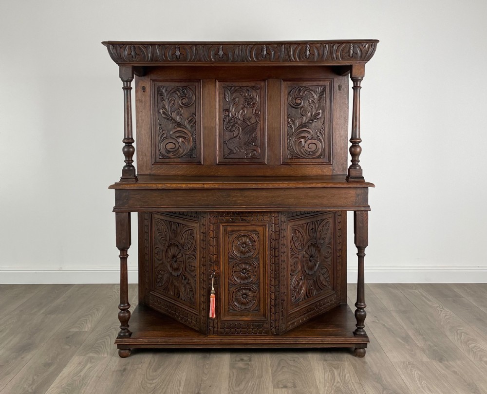 Antique Heavily Carved Victorian Sideboard In Oak View X