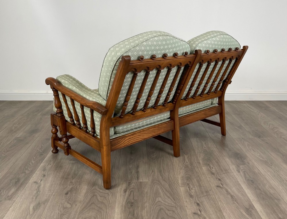 20th Century Ercol Suite In Oak View VI