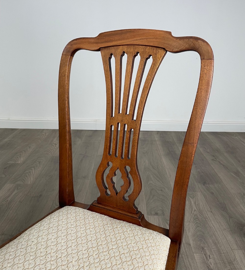 Antique 19th Century Set Of 6 Dining Chairs In Mahogany View III