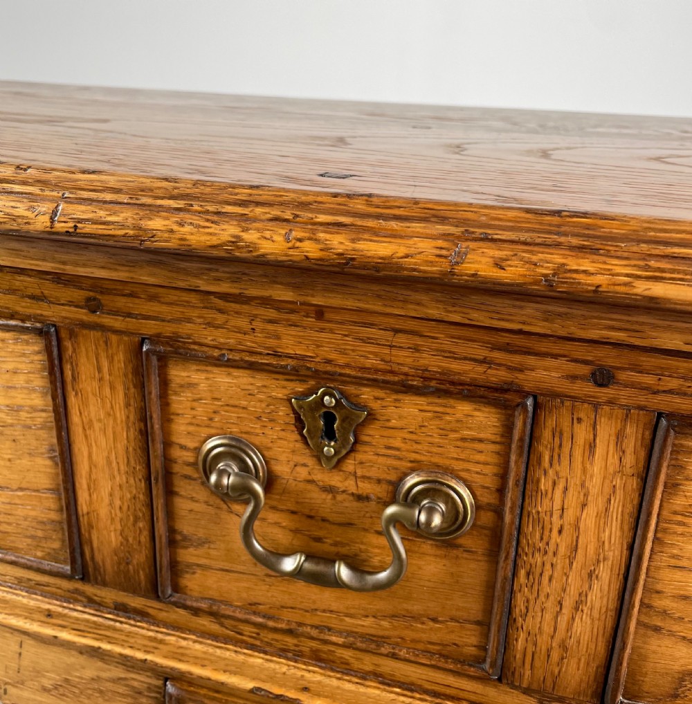 Antique 20th Century Console Table In Oak View XII