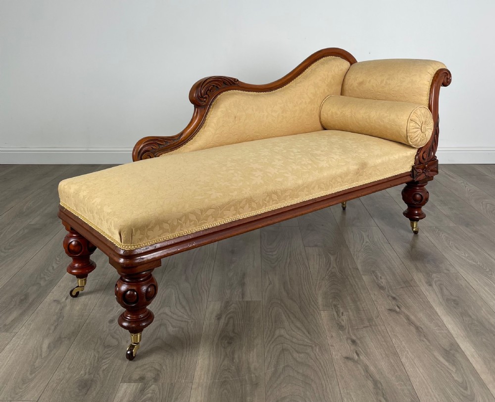 Antique 19th Century Chaise Lounge In Mahogany View VIII