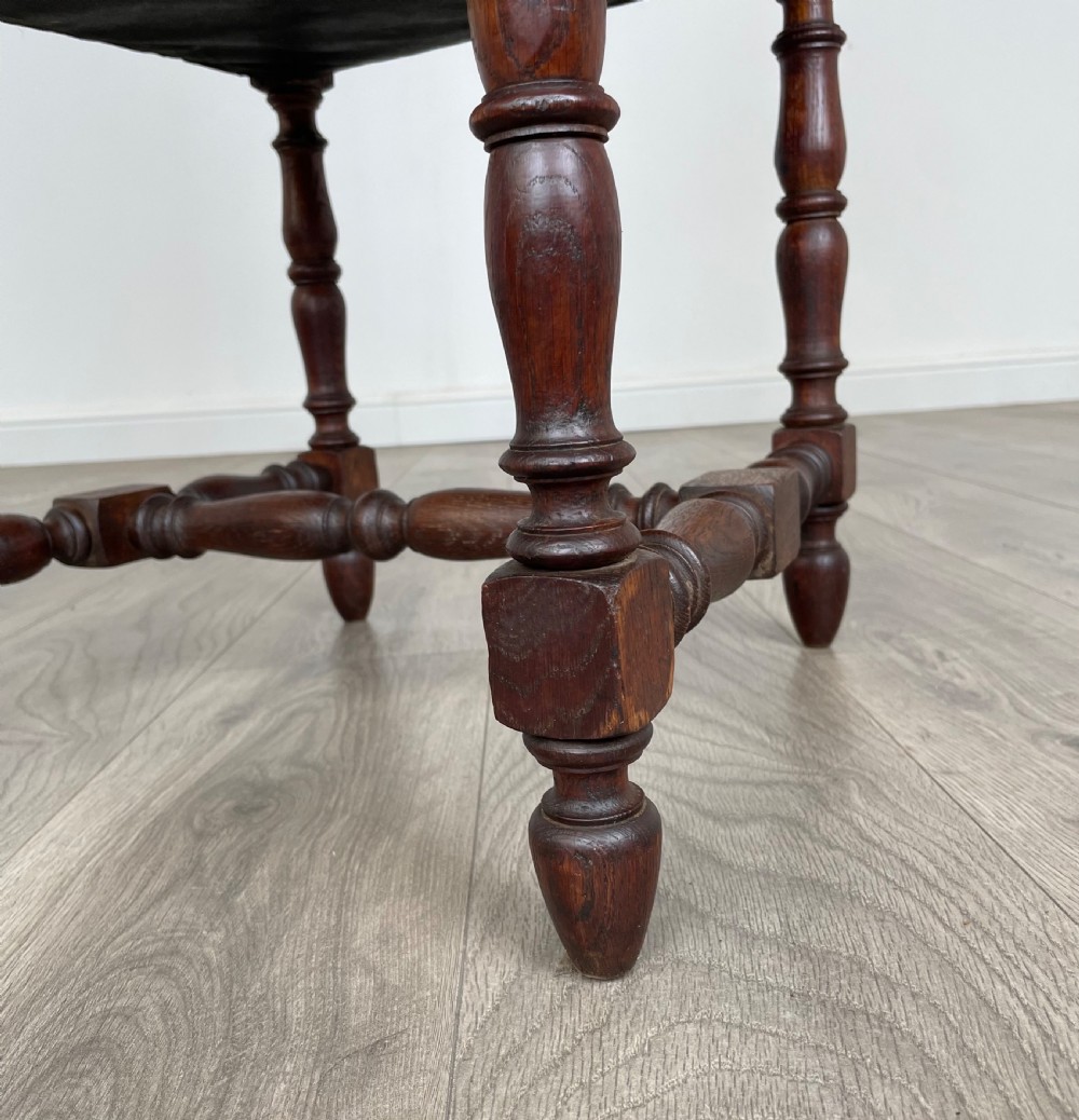 Antique 20th Century Set Of 6 Oak Dining Chairs View V