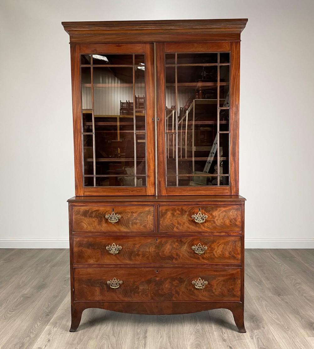 Antique 18th Century Bookcase On Chest In Mahogany View III
