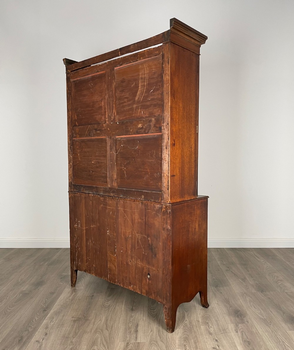 Antique 18th Century Bookcase On Chest In Mahogany View VIII