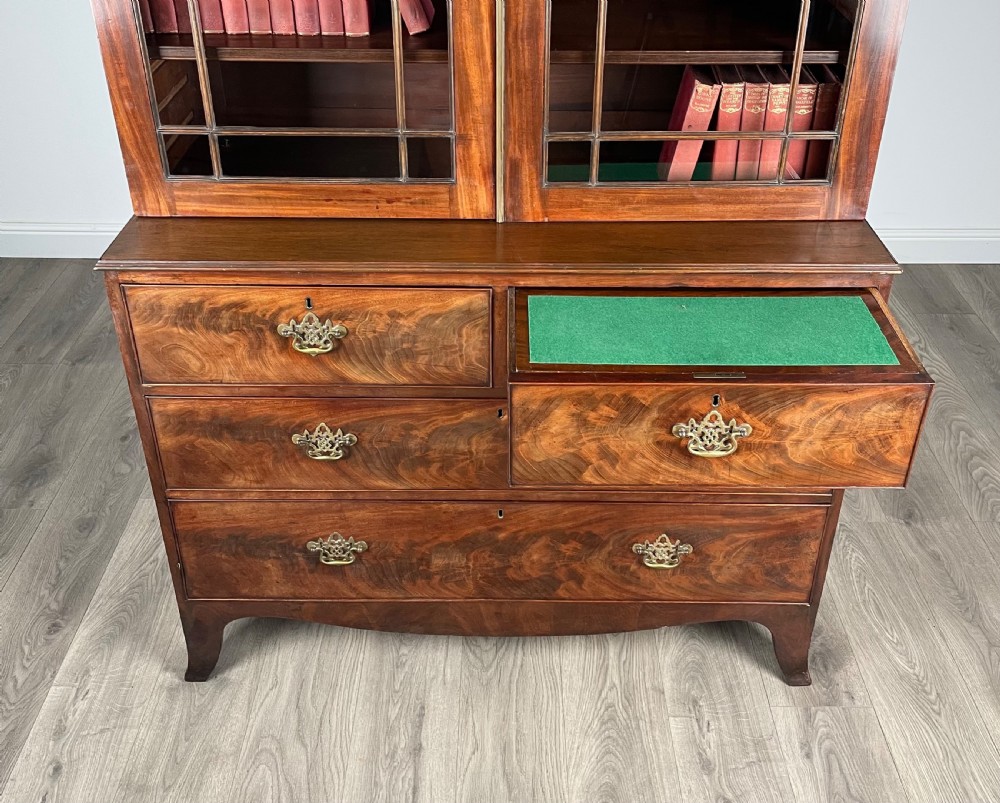 Antique 18th Century Bookcase On Chest In Mahogany View XI