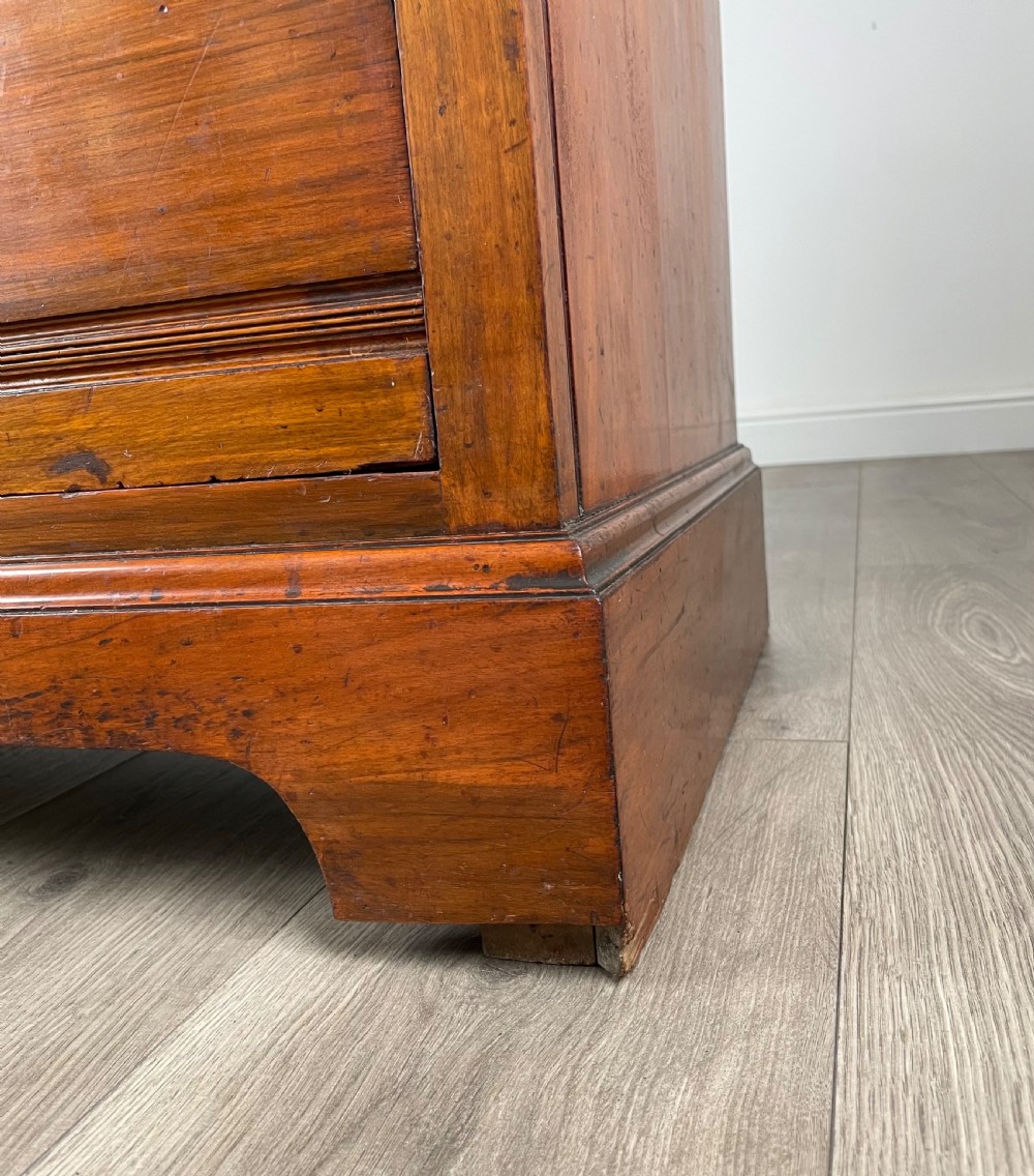 Antique 20th Century Chest Of Drawers In Walnut View XII
