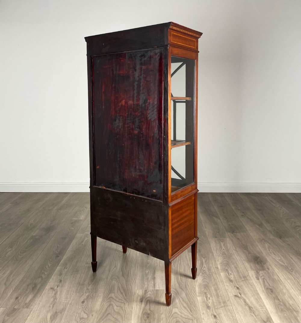 Antique 19th Century Display Cabinet In Mahogany View VI