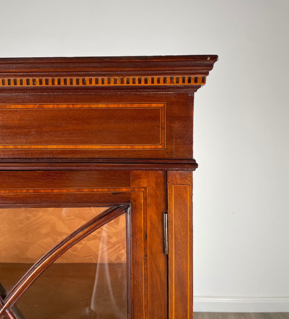 Antique 19th Century Display Cabinet In Mahogany View XI