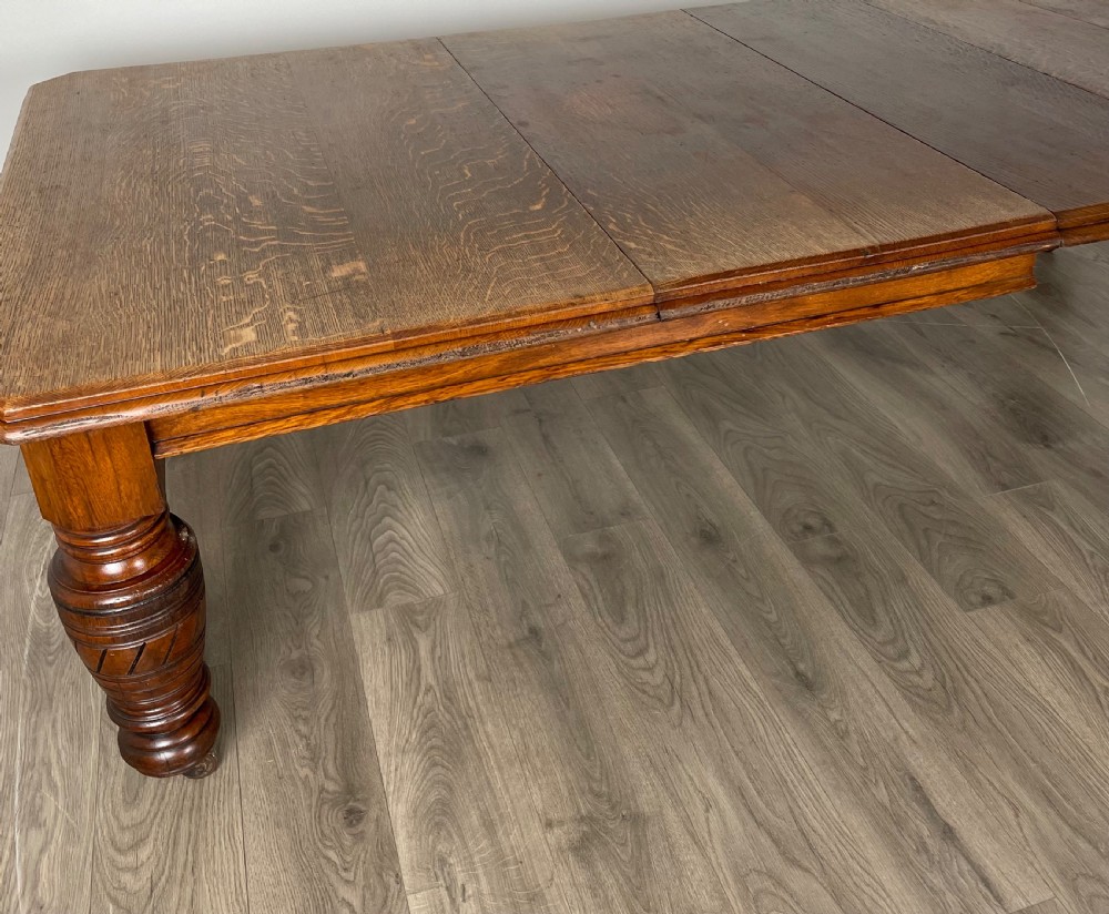 Large Antique 19th Century Dining Table In Oak View XI