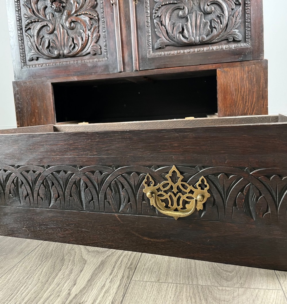 Antique 19th Century Heavily Carved Cupboard In Oak View XII
