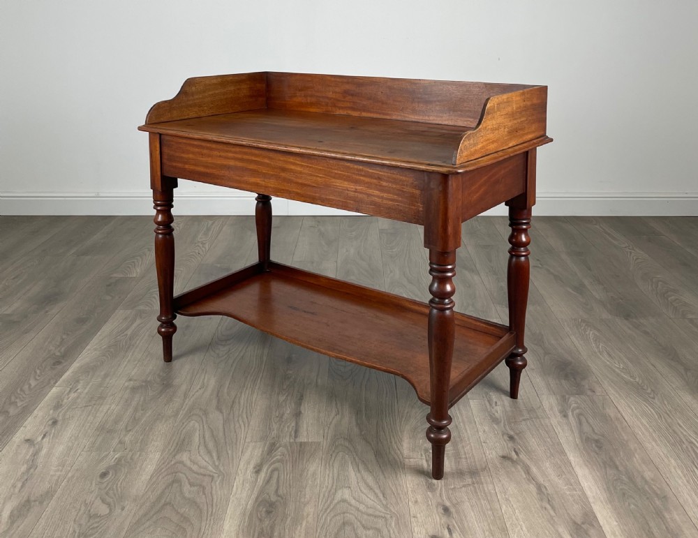 Antique 18th Century Washstand In Mahogany View II