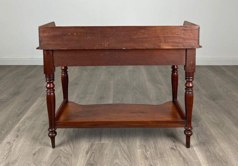 Antique 18th Century Washstand In Mahogany View V