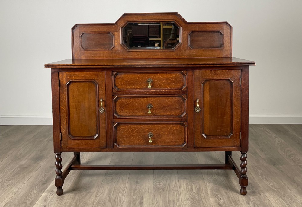 Antique 20th Century Mirror Back Sideboard In Oak
