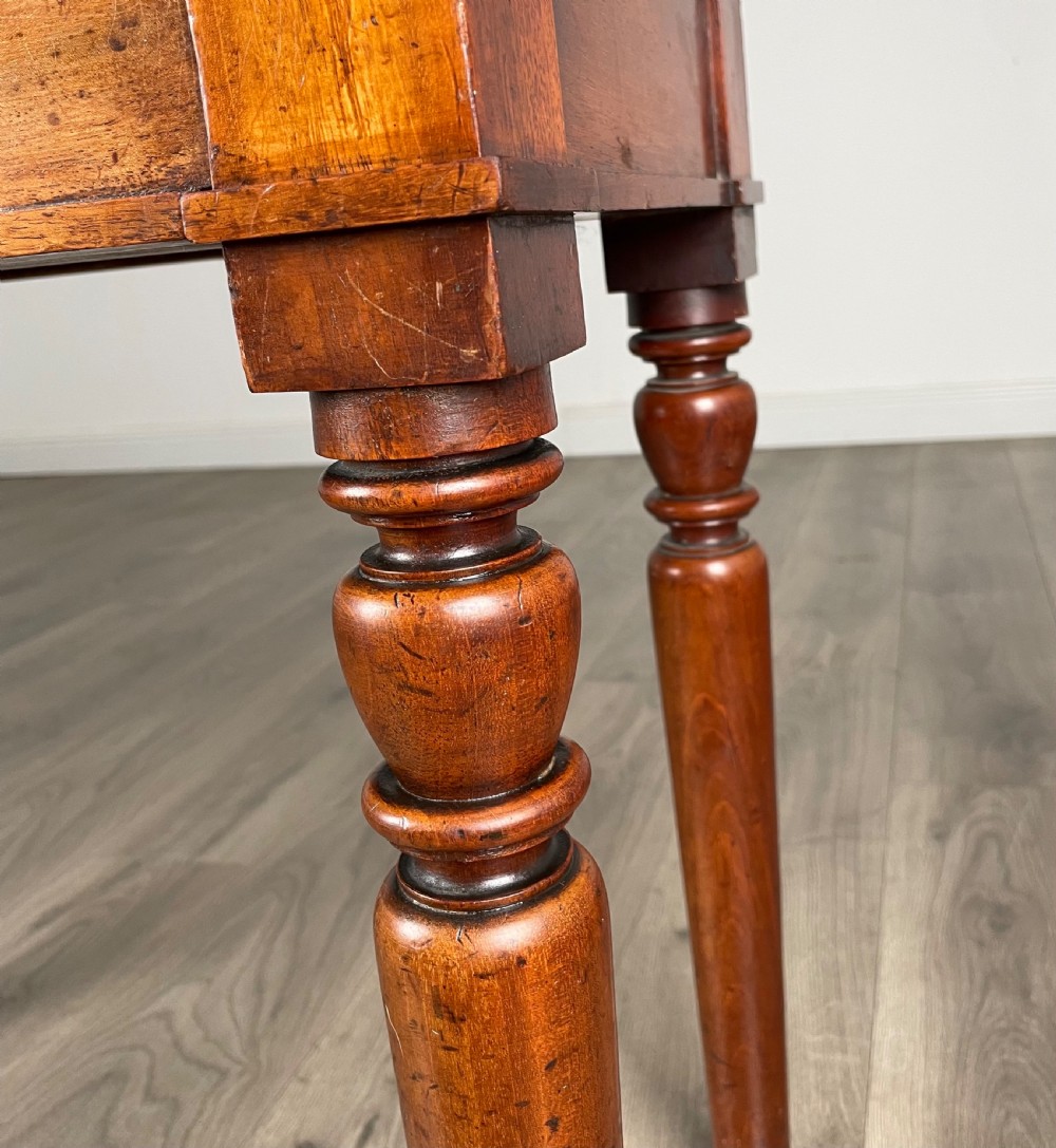 Antique 19th Century Side Table / Writing Table In Mahogany View XIII