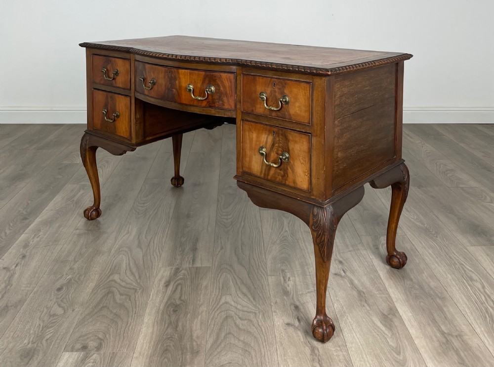Antique 20th Century Leather Top Writing Desk In Mahogany View II