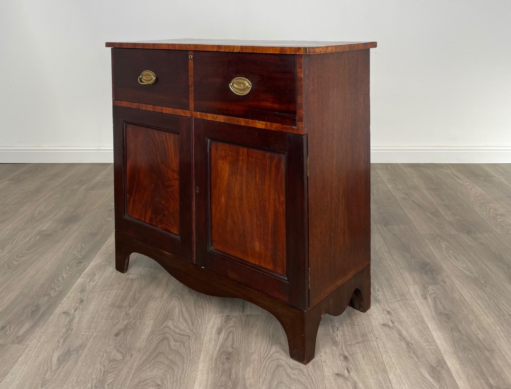Antique 18th Century Secretaire In Mahogany View IV