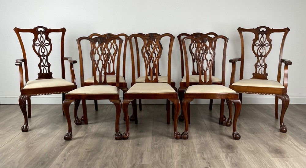 Antique 20th Century Set Of 8 Chippendale Style Dining Chairs