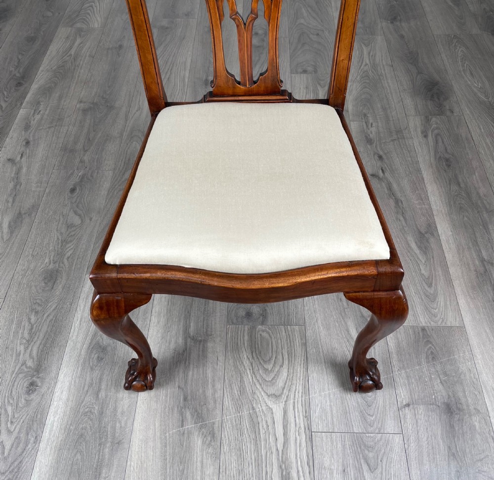 Antique 20th Century Set Of 8 Chippendale Style Dining Chairs View VII