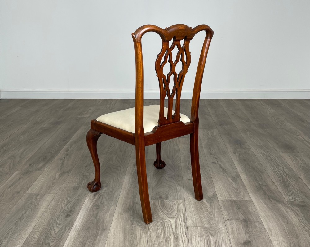 Antique 20th Century Set Of 8 Chippendale Style Dining Chairs View VIII