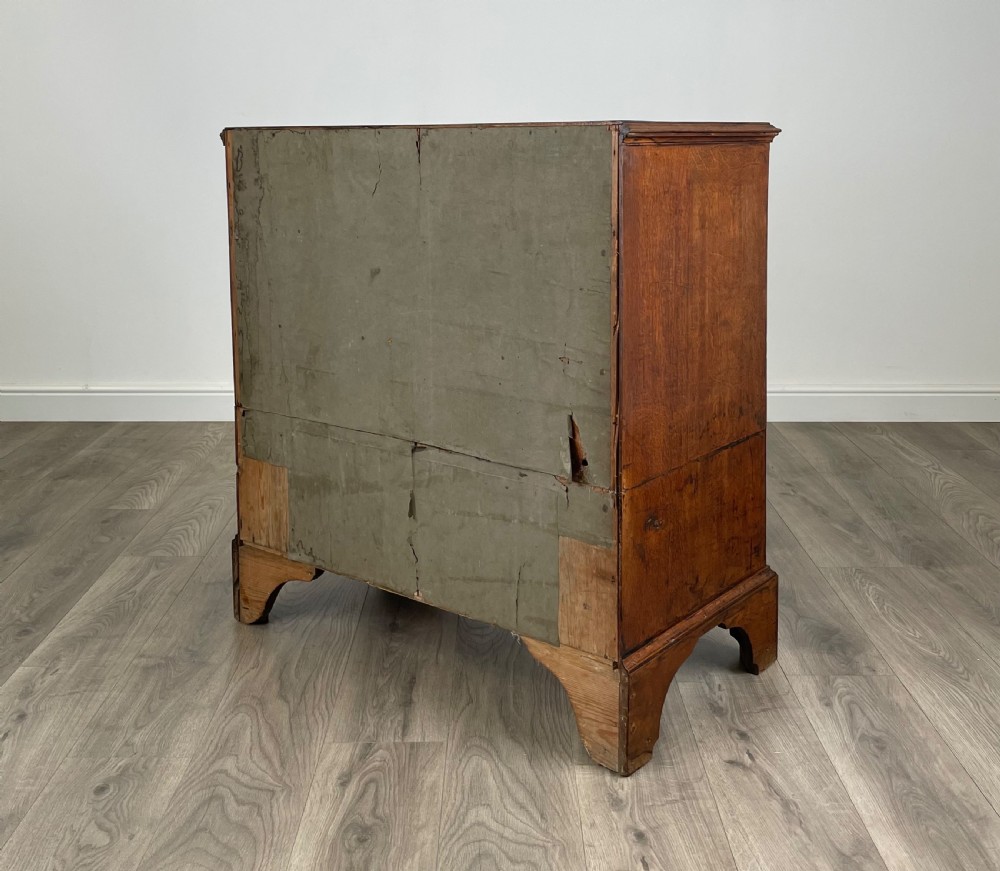 Antique 18th Century Small Chest Of Drawers In Oak View VI
