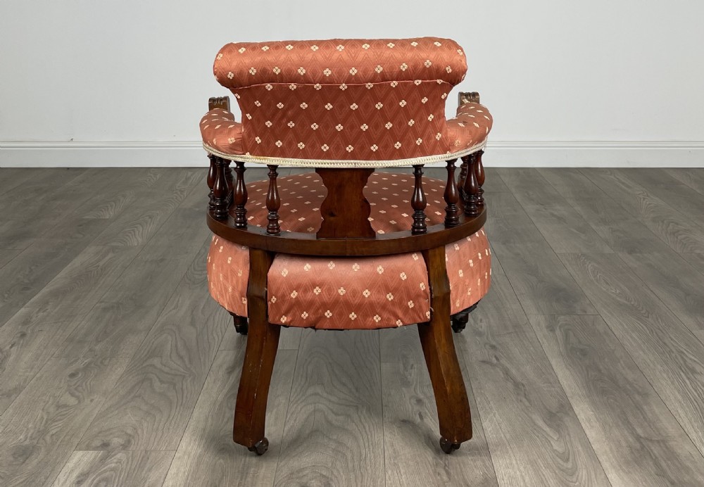 Antique Pair Of 19th Century Tub Chairs In Mahogany View IV