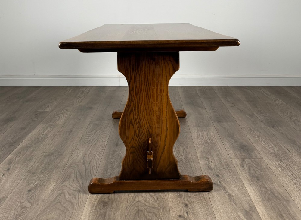 Antique 20th Century Ercol Style Dining Table In Oak View II