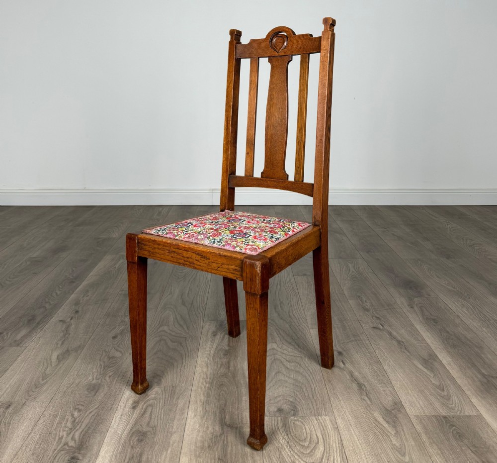 Antique 20th Century Set Of 6 Art Nouveau Style Dining Chairs View II