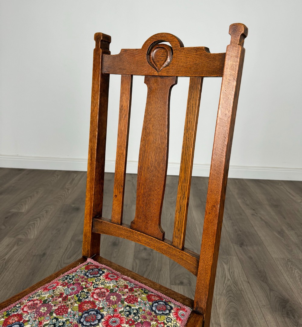 Antique 20th Century Set Of 6 Art Nouveau Style Dining Chairs View III