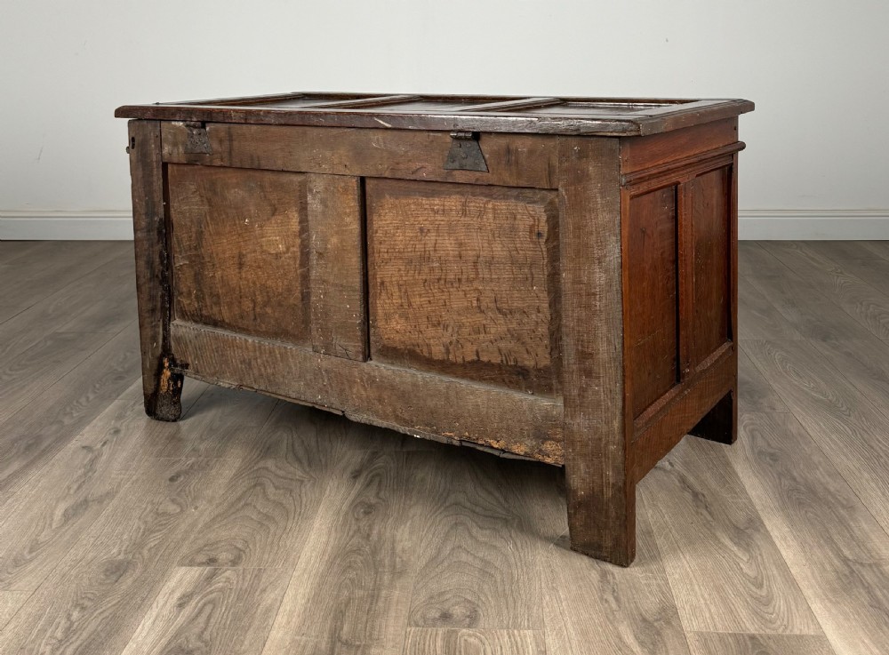 Antique 18th Century Coffer / Blanket Box In Oak View VI