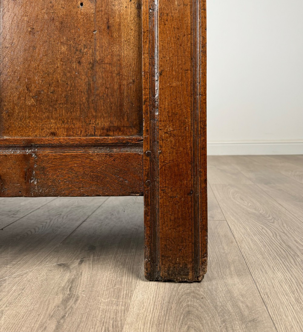 Antique 18th Century Coffer / Blanket Box In Oak View XI