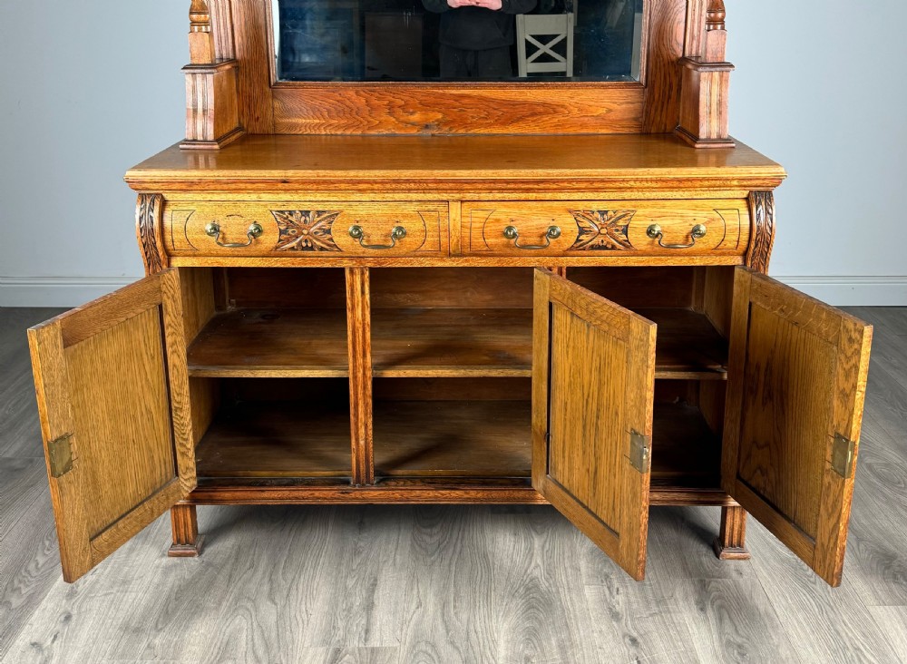 Antique 20th Century Golden Oak Mirror Back Sideboard View X