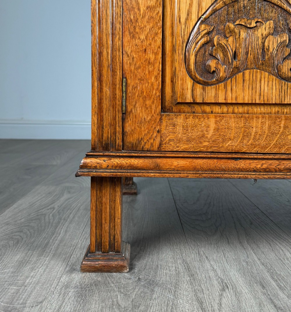 Antique 20th Century Golden Oak Mirror Back Sideboard View XI