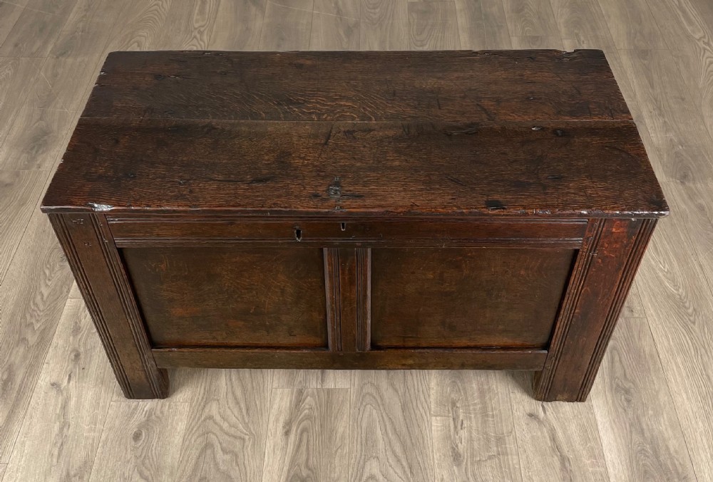 Antique Fine Quality 18th Century Coffer / Blanket Box In Oak View IX