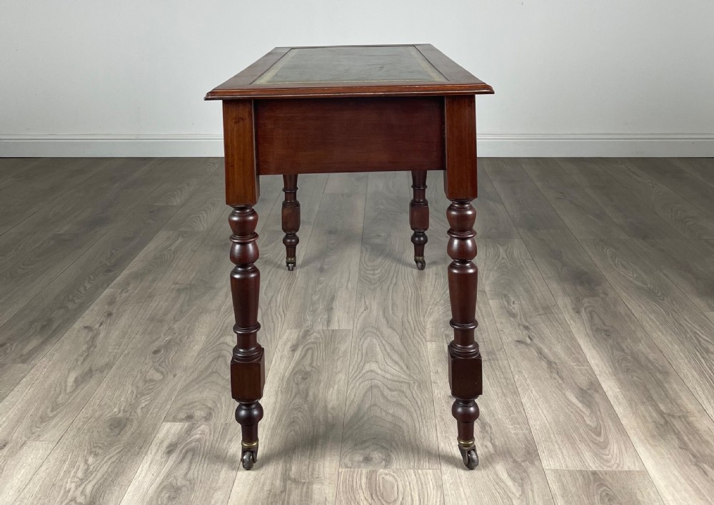 Antique 20th Century Leather Top Writing Table In Mahogany View III
