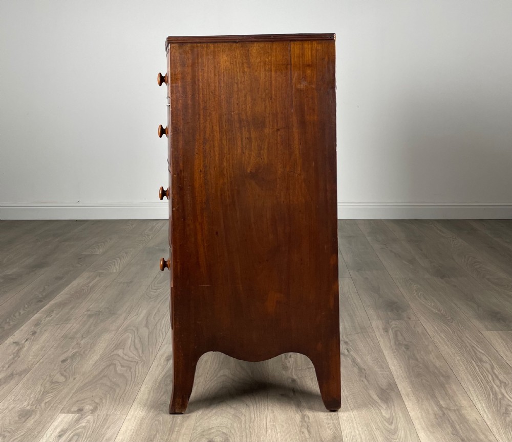 Antique 18th Century Bow Front Chest Of Drawers In Mahogany ( REF AF-3117 ) View III