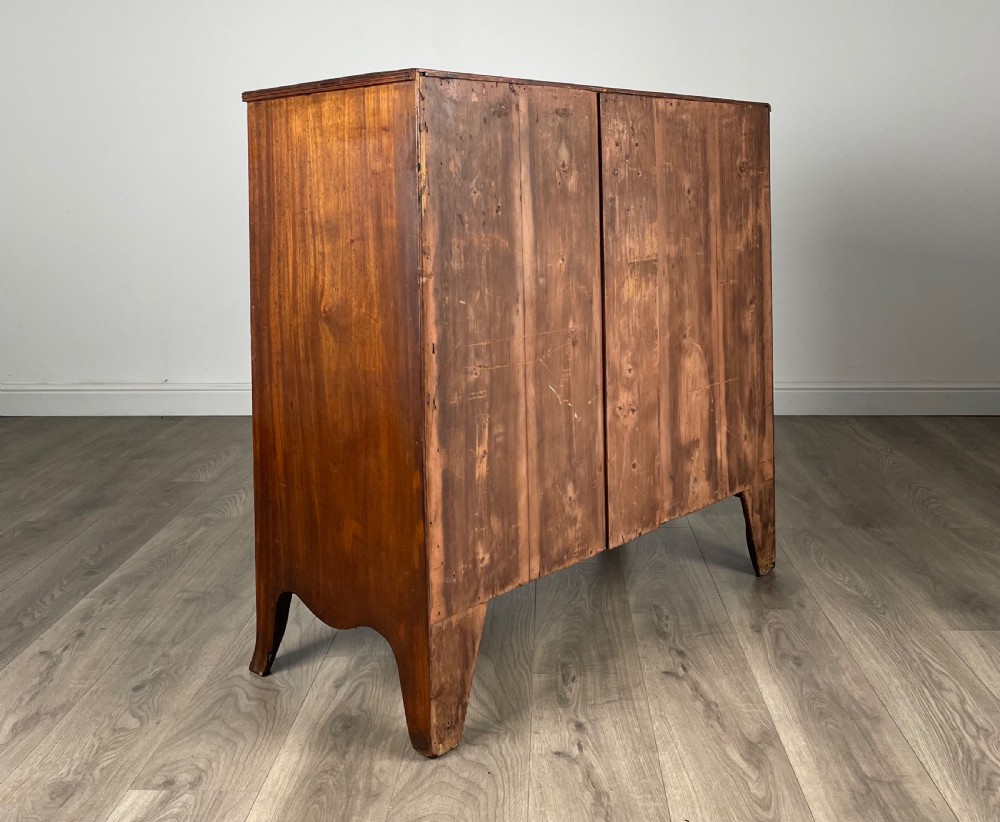 Antique 18th Century Bow Front Chest Of Drawers In Mahogany ( REF AF-3117 ) View IV