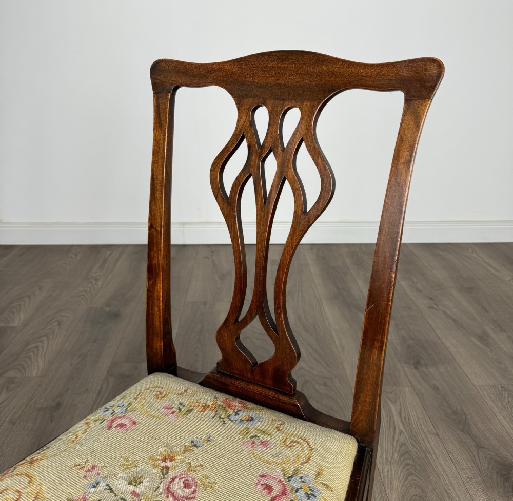 Antique 18th Century Set Of 6 Mahogany Dining Chairs View III